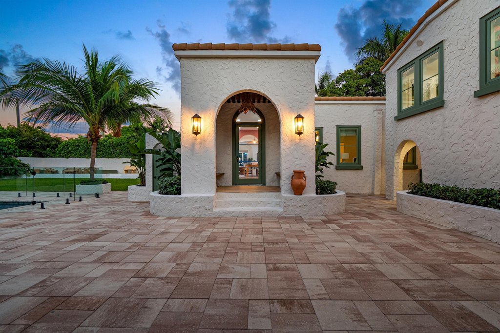 Delray Beach, Florida, 33444, United States, 3 Bedrooms Bedrooms, ,3.5 BathroomsBathrooms,Residential,Forsale,2009925