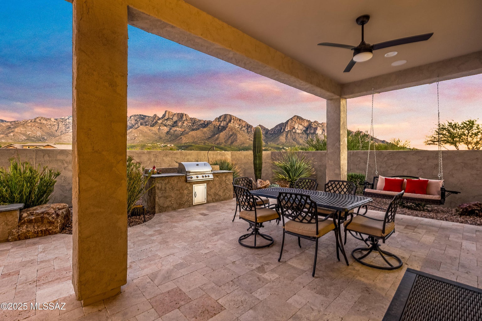 Tucson, Arizona, 85737, United States, 3 Bedrooms Bedrooms, ,4 BathroomsBathrooms,Residential,Forsale,1990093