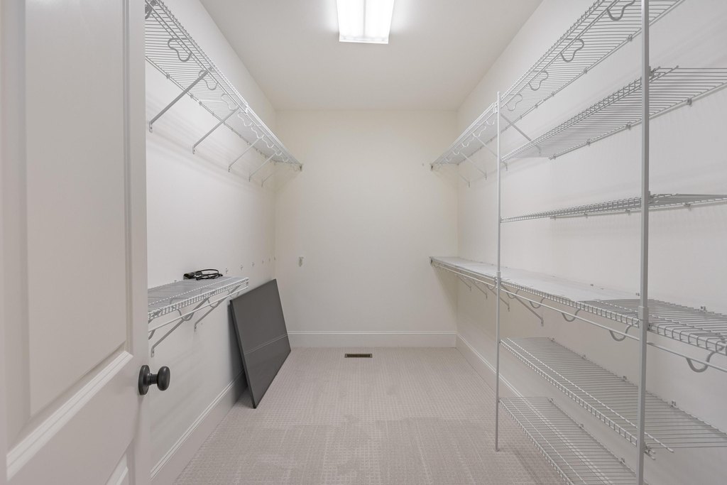 Chattanooga, Tennessee, 37415, United States, 4 Bedrooms Bedrooms, ,2.5 BathroomsBathrooms,Residential,Forsale,1995340