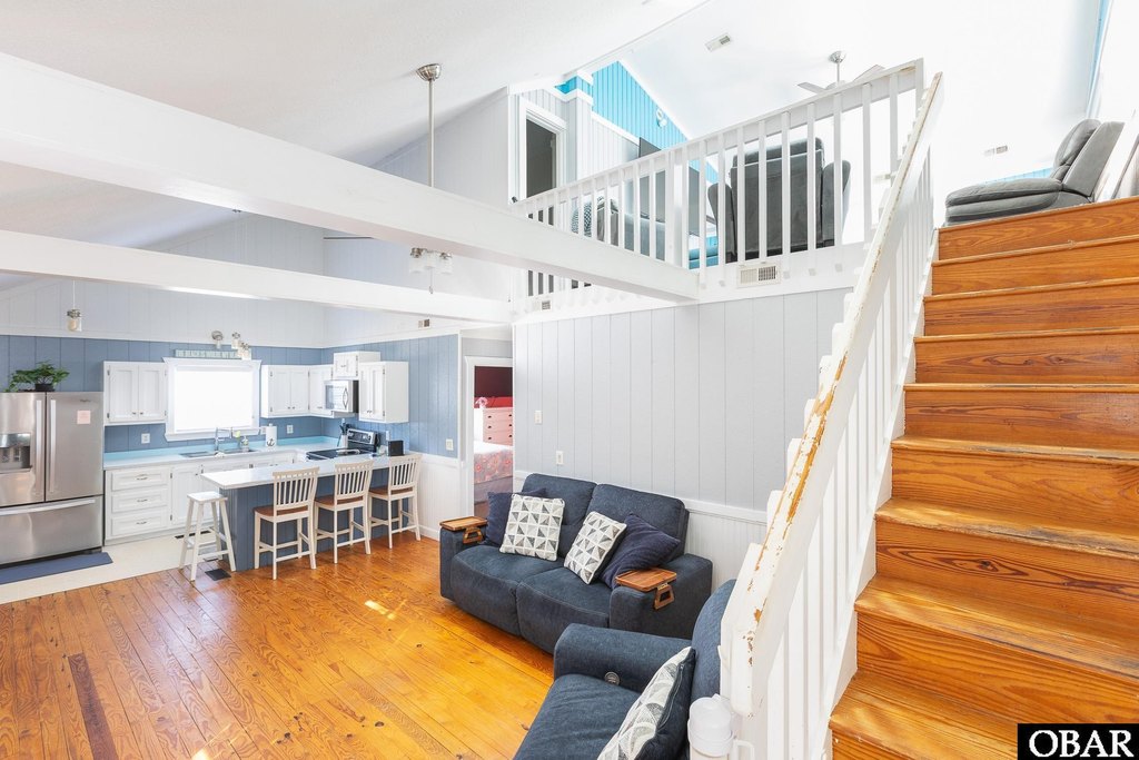 Corolla, North Carolina, 27927, United States, 5 Bedrooms Bedrooms, ,3 BathroomsBathrooms,Residential,Forsale,1993766