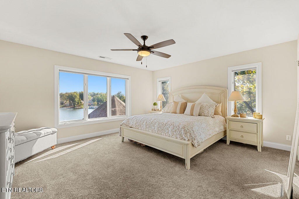 Loudon, Tennessee, 37774, United States, 4 Bedrooms Bedrooms, ,4.5 BathroomsBathrooms,Residential,Forsale,1973605