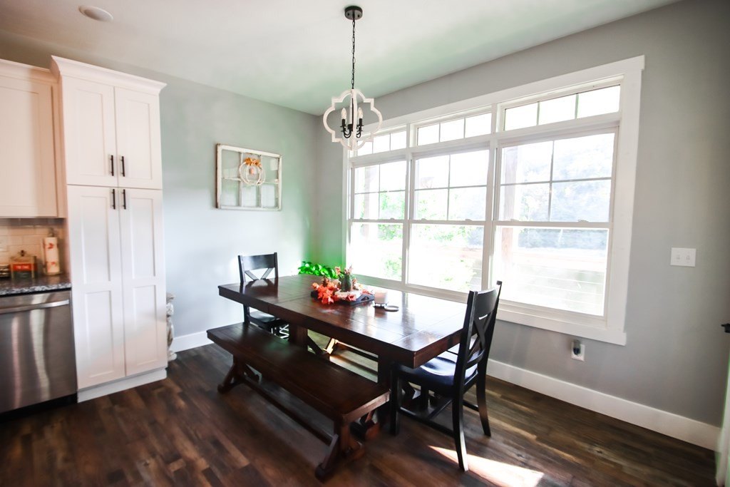 Walling, Tennessee, 38587, United States, 3 Bedrooms Bedrooms, ,2.5 BathroomsBathrooms,Residential,Forsale,1996612