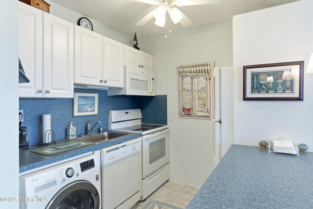 Belmar, New Jersey, 07719, United States, 1 Bedroom Bedrooms, ,1 BathroomBathrooms,Residential,Forsale,1984547