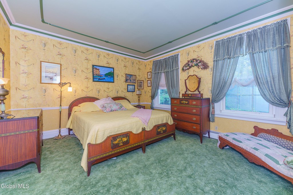 Schodack Landing, New York, 12156, United States, 7 Bedrooms Bedrooms, ,3 BathroomsBathrooms,Residential,Forsale,1953151