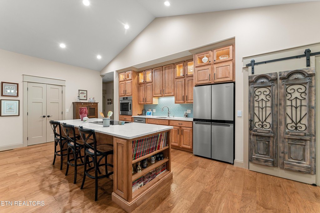 Crossville, Tennessee, 38558, United States, 4 Bedrooms Bedrooms, ,3 BathroomsBathrooms,Residential,Forsale,1952849