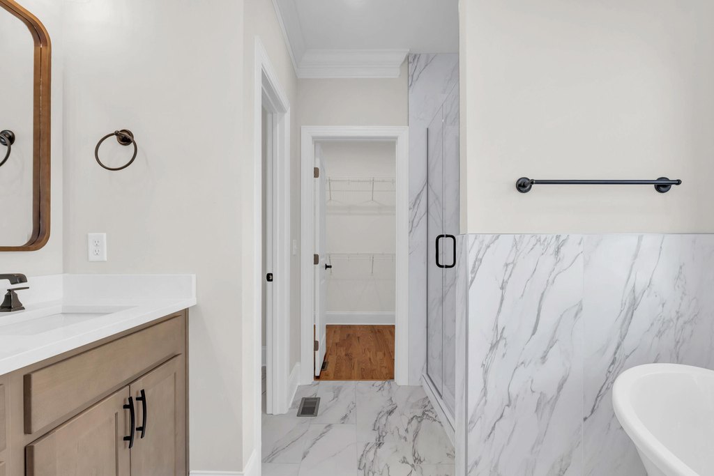 Chattanooga, Tennessee, 37421, United States, 5 Bedrooms Bedrooms, ,4 BathroomsBathrooms,Residential,Forsale,2009582