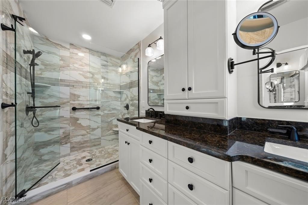 Sanibel, Florida, 33957, United States, 3 Bedrooms Bedrooms, ,3 BathroomsBathrooms,Residential,Forsale,1998642