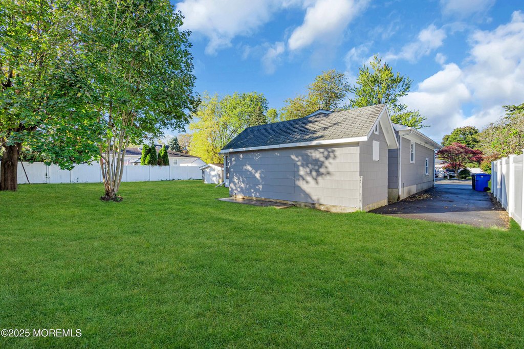 Toms River, New Jersey, 08753, United States, 4 Bedrooms Bedrooms, ,2 BathroomsBathrooms,Residential,Forsale,1994042