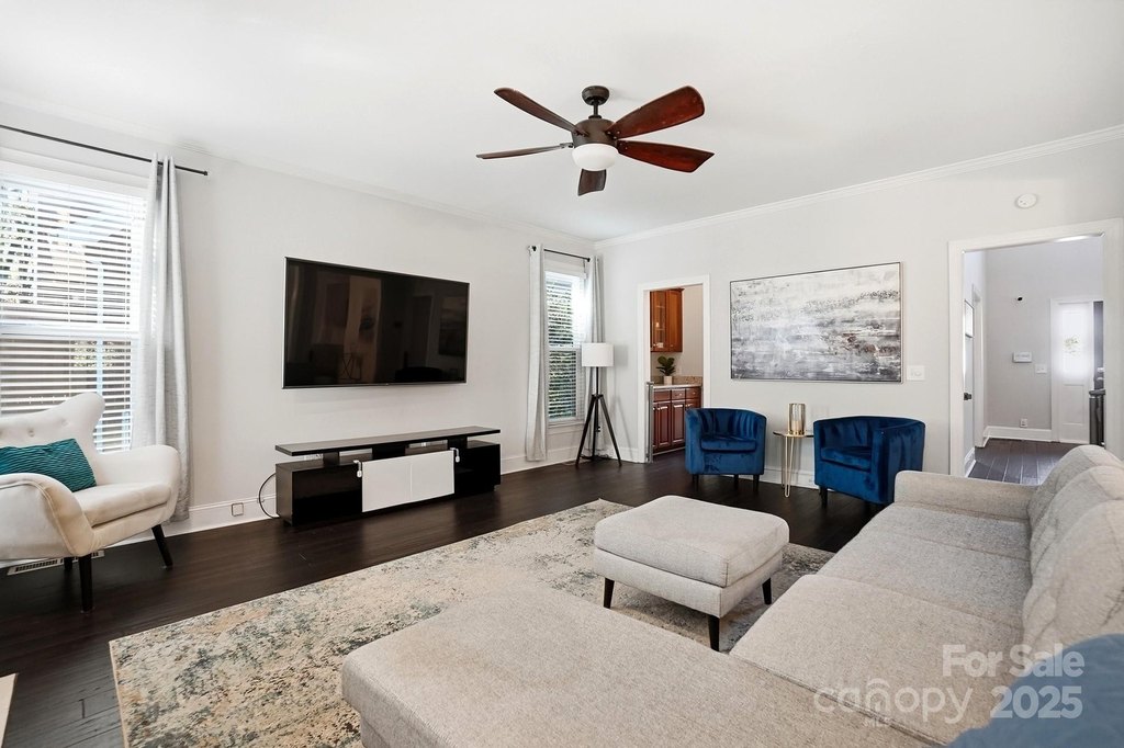 Charlotte, North Carolina, 28269, United States, 5 Bedrooms Bedrooms, ,3.5 BathroomsBathrooms,Residential,Forsale,2004568