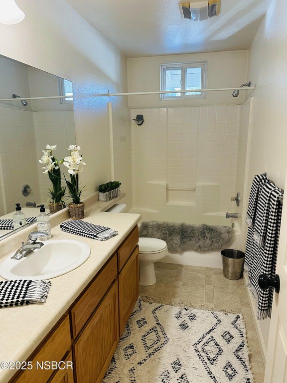 Buellton, California, 93427, United States, 3 Bedrooms Bedrooms, ,2.5 BathroomsBathrooms,Residential,Forsale,2004310