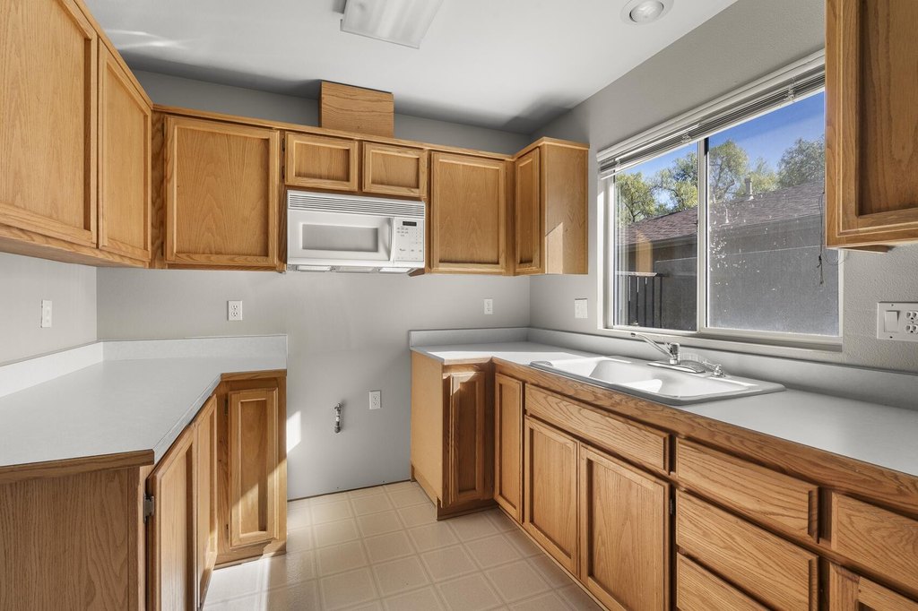 SANTA YNEZ, California, 93460, United States, 4 Bedrooms Bedrooms, ,6 BathroomsBathrooms,Residential,Forsale,2004323