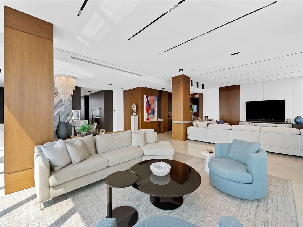 Fort Lauderdale, Florida, 33304, United States, 3 Bedrooms Bedrooms, ,3.5 BathroomsBathrooms,Residential,Forsale,1994074