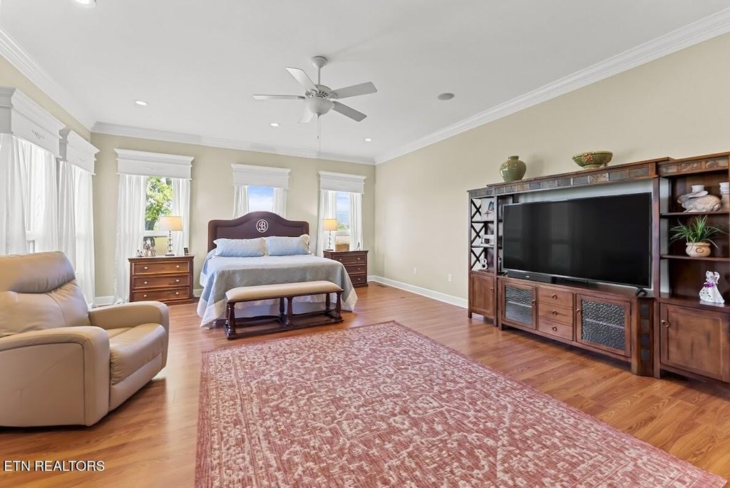 Pikeville, Tennessee, 37367, United States, 4 Bedrooms Bedrooms, ,3.5 BathroomsBathrooms,Residential,Forsale,1886011