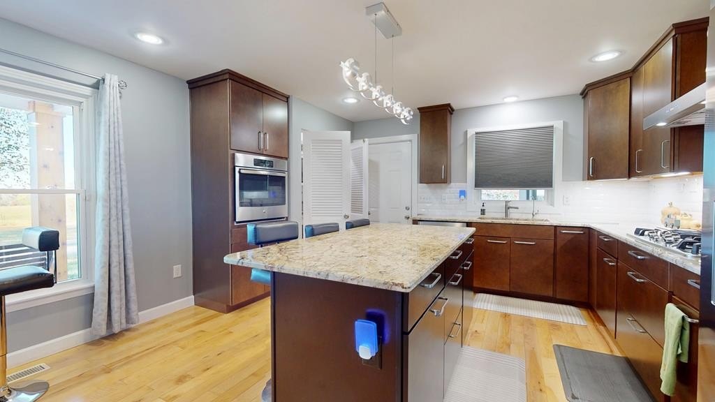 Cookeville, Tennessee, 38506, United States, 3 Bedrooms Bedrooms, ,2.5 BathroomsBathrooms,Residential,Forsale,1996614