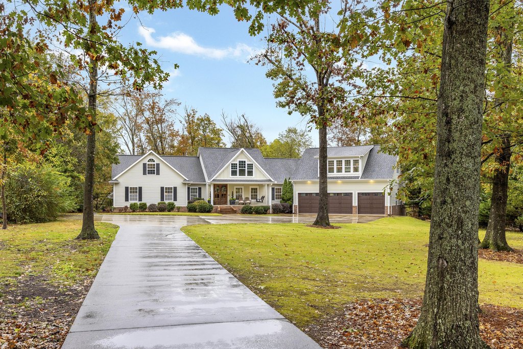 Trenton, Georgia, 30752, United States, 4 Bedrooms Bedrooms, ,3 BathroomsBathrooms,Residential,Forsale,2004698