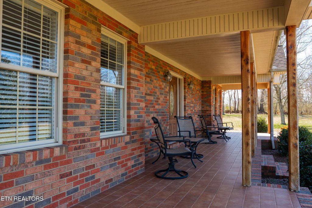 Sparta, Tennessee, 38583, United States, 6 Bedrooms Bedrooms, ,3 BathroomsBathrooms,Residential,Forsale,1885999