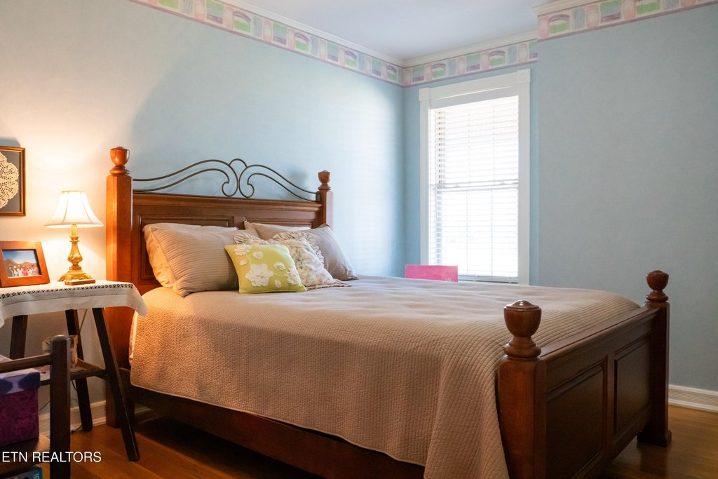 Sparta, Tennessee, 38583, United States, 6 Bedrooms Bedrooms, ,3 BathroomsBathrooms,Residential,Forsale,1885999