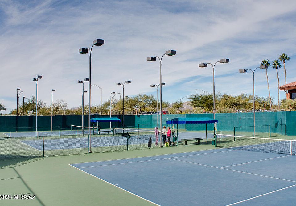 Oro Valley, Arizona, 85755, United States, 2 Bedrooms Bedrooms, ,3 BathroomsBathrooms,Residential,Forsale,1990094