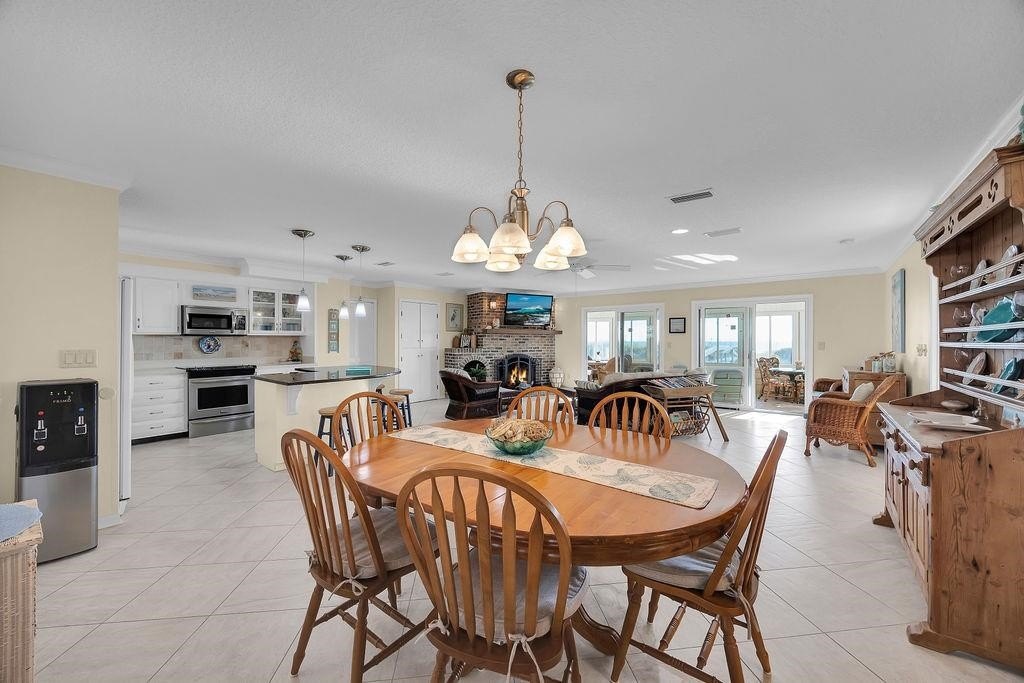 Fernandina Beach, Florida, 32034, United States, 3 Bedrooms Bedrooms, ,2 BathroomsBathrooms,Residential,Forsale,2001135