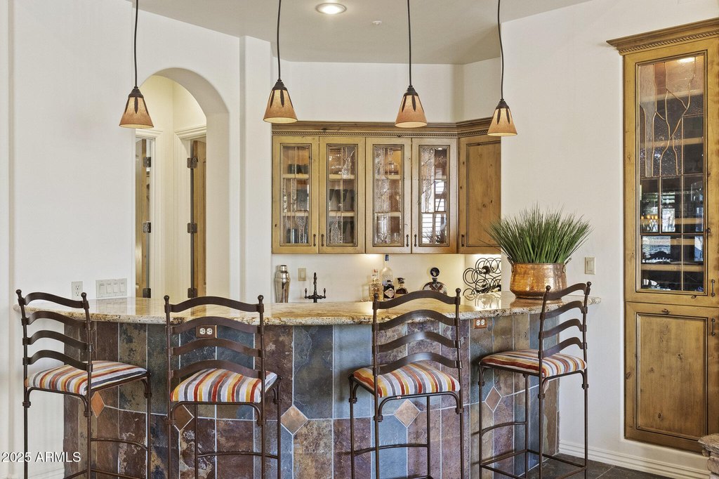 Scottsdale, Arizona, 85260, United States, 6 Bedrooms Bedrooms, ,6.5 BathroomsBathrooms,Residential,Forsale,2014277