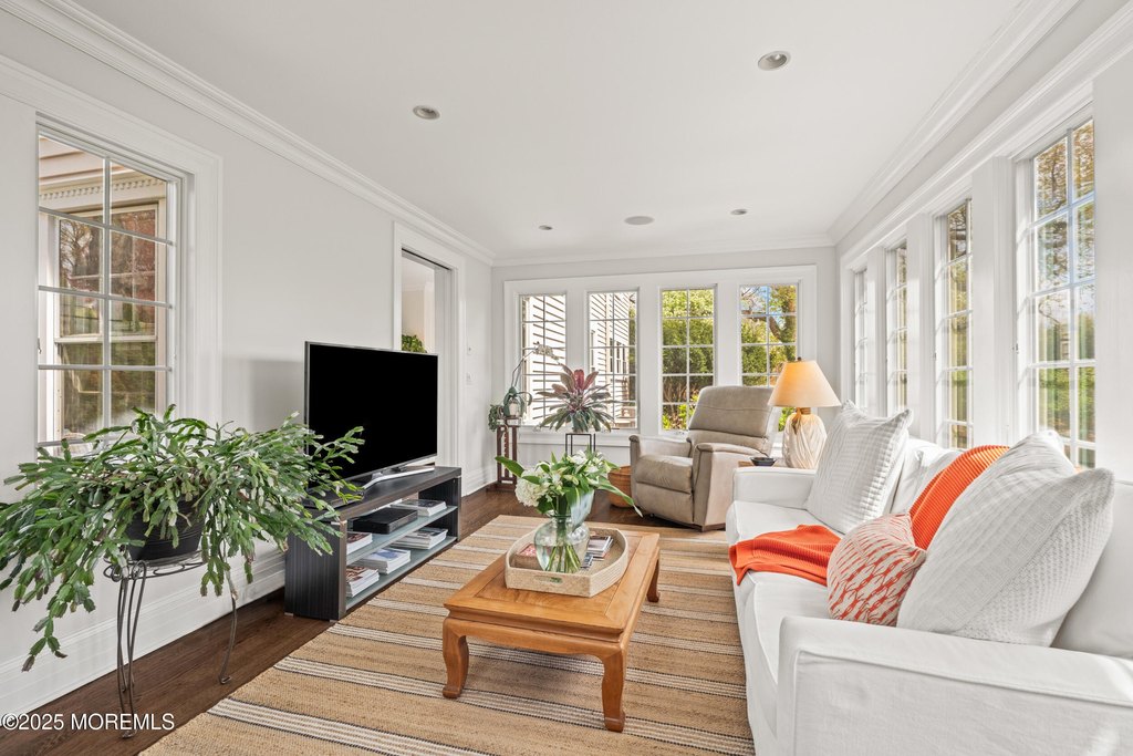 Allenhurst, New Jersey, 07711, United States, 4 Bedrooms Bedrooms, ,2.5 BathroomsBathrooms,Residential,Forsale,1892975