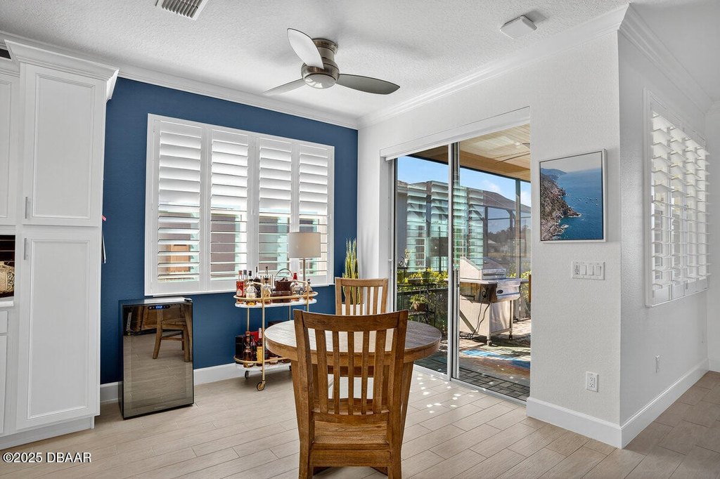 Daytona Beach, Florida, 32124, United States, 2 Bedrooms Bedrooms, ,2.5 BathroomsBathrooms,Residential,Forsale,1990148