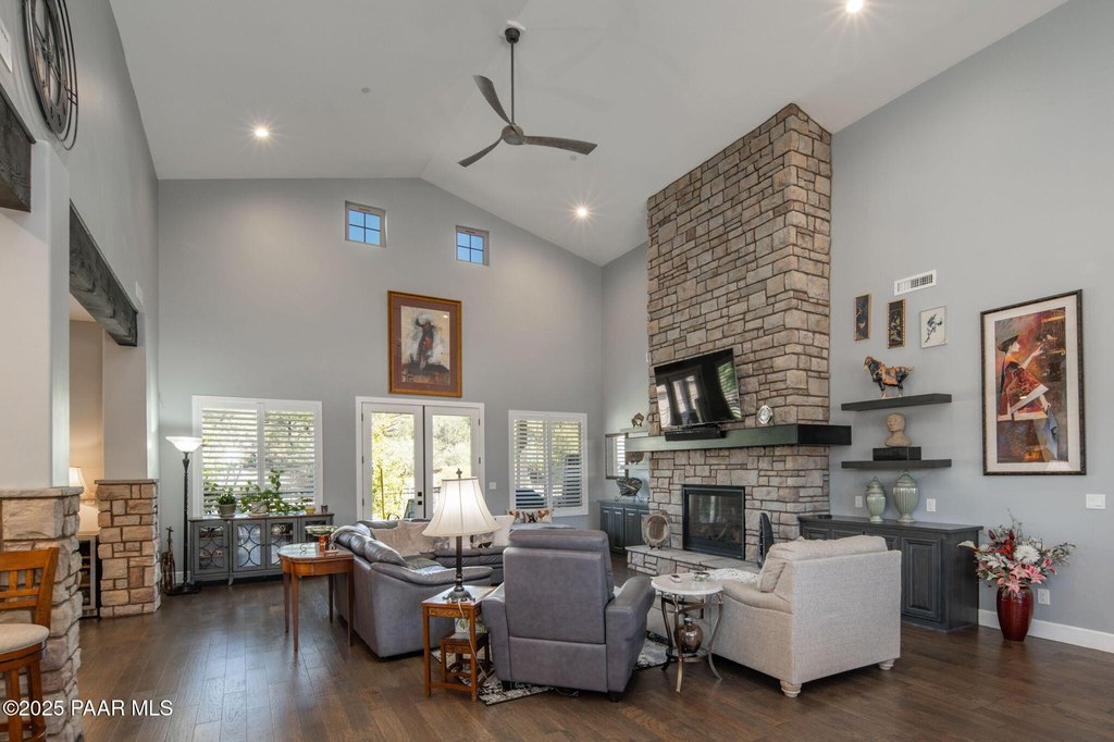 Prescott, Arizona, 86301, United States, 3 Bedrooms Bedrooms, ,3.5 BathroomsBathrooms,Residential,Forsale,1994052