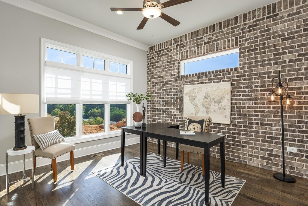 Chattanooga, Tennessee, 37405, United States, 5 Bedrooms Bedrooms, ,5 BathroomsBathrooms,Residential,Forsale,2009546