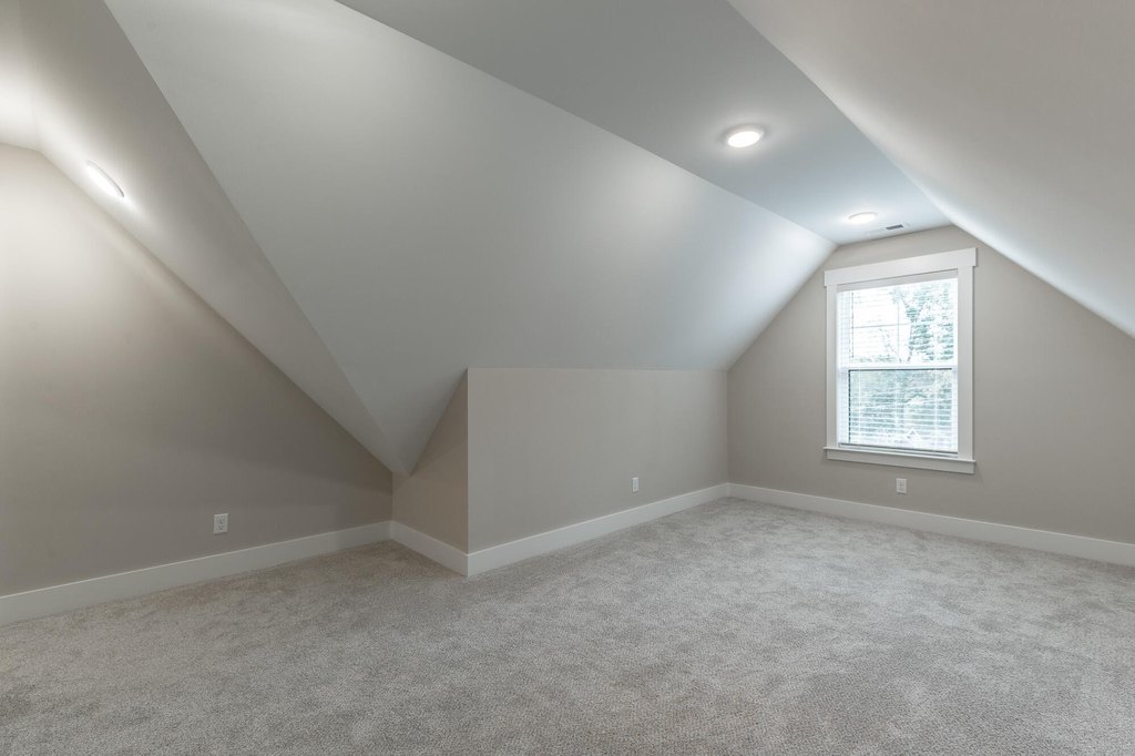 Harrison, Tennessee, 37341, United States, 3 Bedrooms Bedrooms, ,2.5 BathroomsBathrooms,Residential,Forsale,1995326