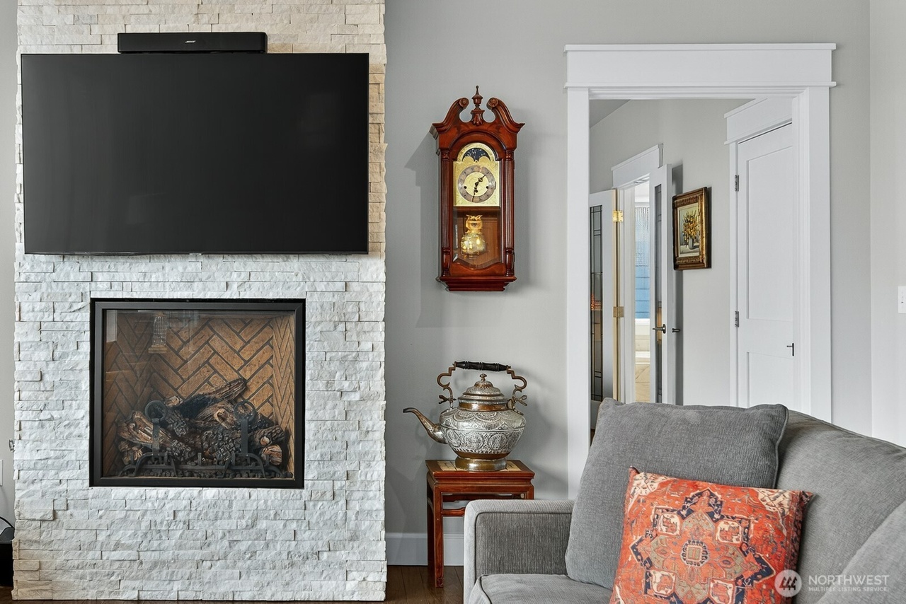 Anacortes, Washington, 98221, United States, 3 Bedrooms Bedrooms, ,2 BathroomsBathrooms,Residential,Forsale,1990713