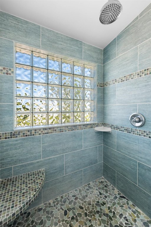 MARATHON, Florida, 33050, United States, 3 Bedrooms Bedrooms, ,2 BathroomsBathrooms,Residential,Forsale,2004343