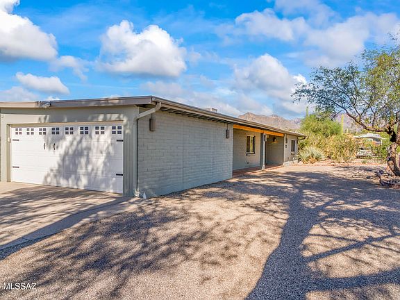 Tucson, Arizona, 85704, United States, 3 Bedrooms Bedrooms, ,2 BathroomsBathrooms,Residential,Forsale,1990109