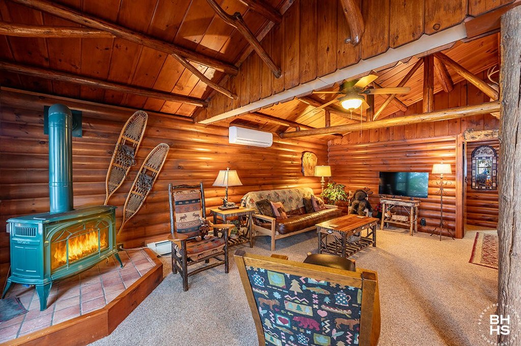 Saranac Lake, New York, 12983, United States, ,Residential,Forsale,2004856