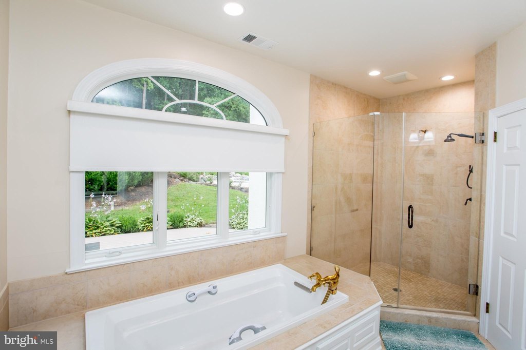 NEW HOPE, Pennsylvania, 18938, United States, 4 Bedrooms Bedrooms, ,3.5 BathroomsBathrooms,Residential,Forsale,1971880