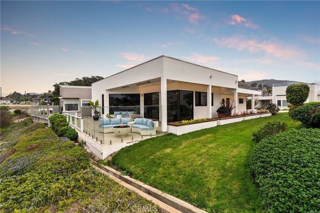 Cayucos, California, 93430, United States, 3 Bedrooms Bedrooms, ,2 BathroomsBathrooms,Residential,Forsale,1997703