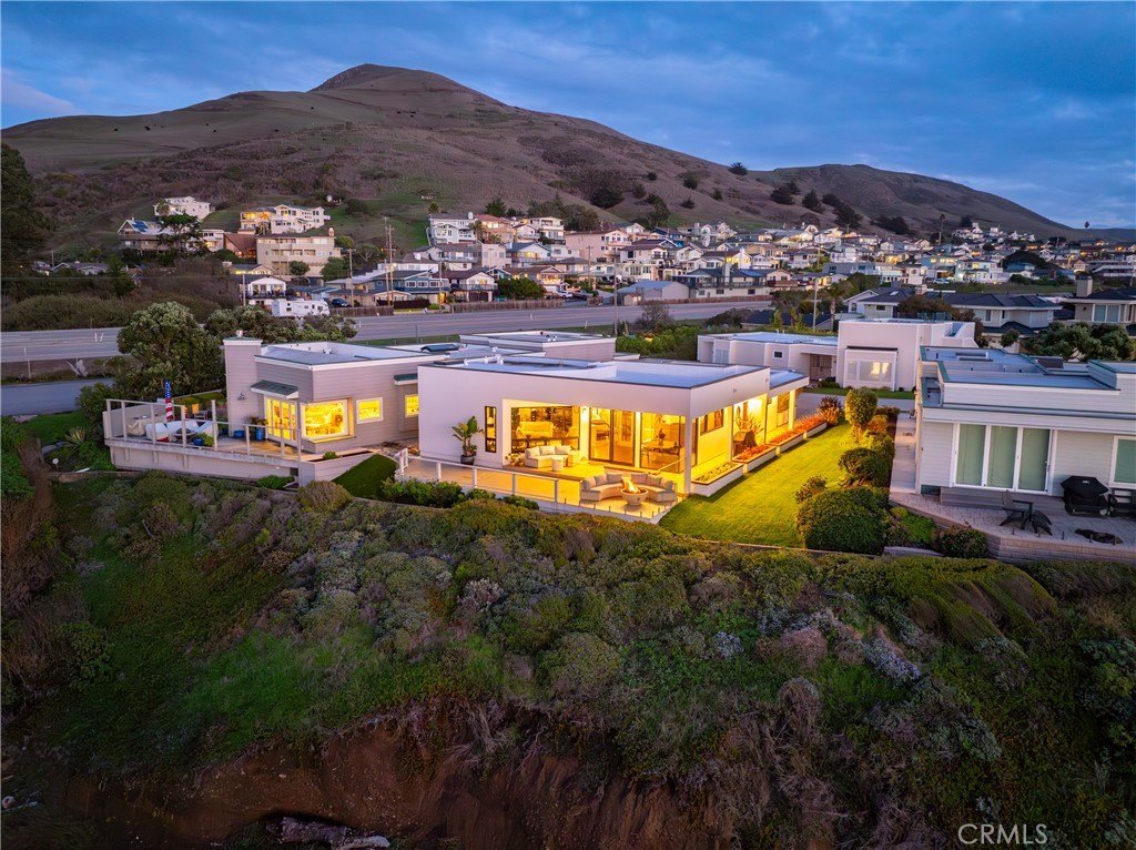 Cayucos, California, 93430, United States, 3 Bedrooms Bedrooms, ,2 BathroomsBathrooms,Residential,Forsale,1997703