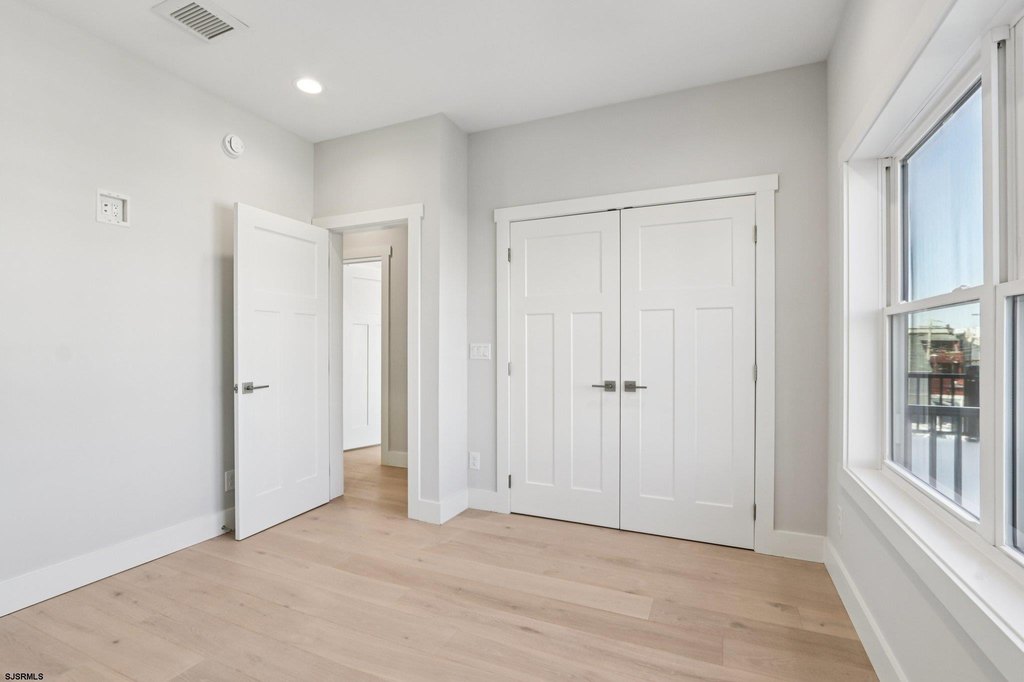 Atlantic City, New Jersey, 08401, United States, 3 Bedrooms Bedrooms, ,2.5 BathroomsBathrooms,Residential,Forsale,2004607