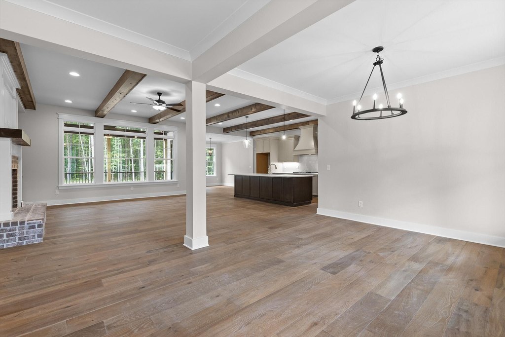 Soddy Daisy, Tennessee, 37379, United States, 4 Bedrooms Bedrooms, ,3.5 BathroomsBathrooms,Residential,Forsale,1995348