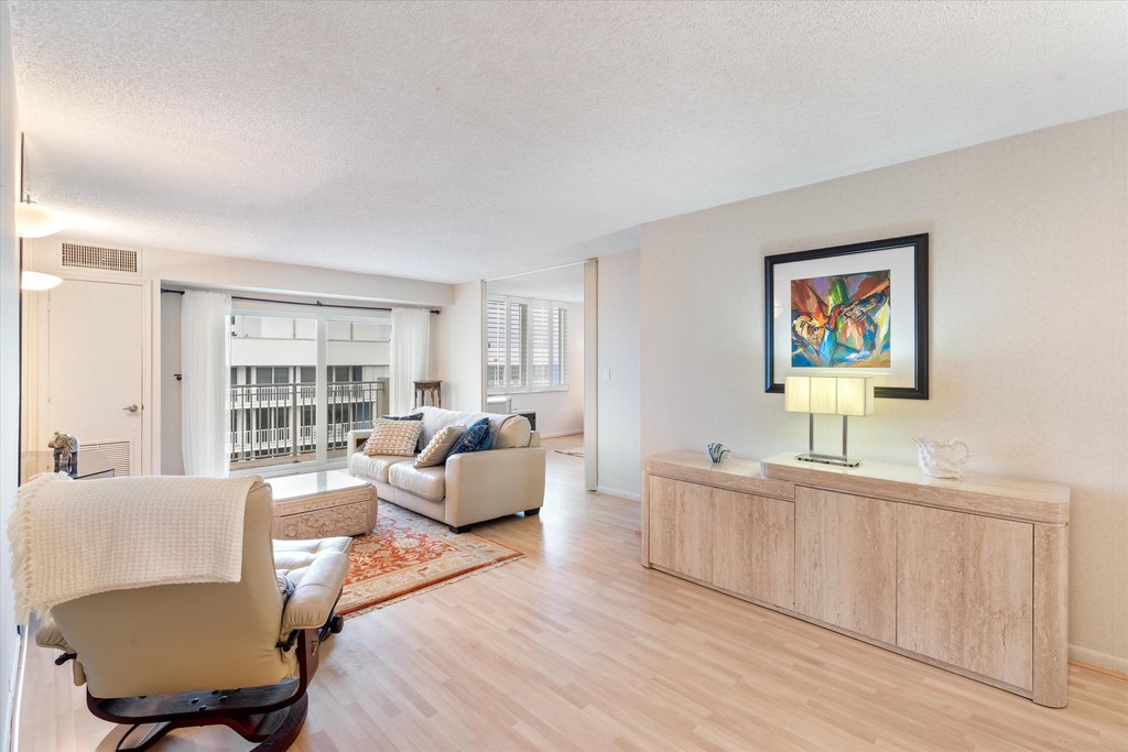 Highland Beach, Florida, 33487, United States, 2 Bedrooms Bedrooms, ,2 BathroomsBathrooms,Residential,Forsale,1996343