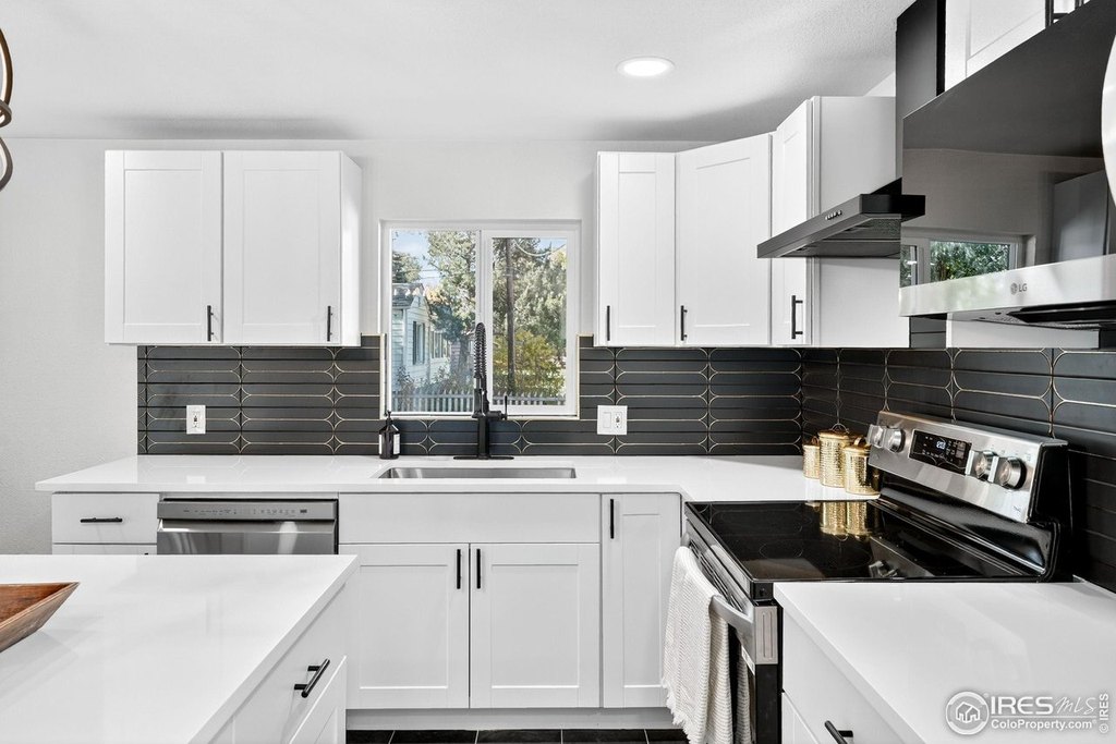 Loveland, Colorado, 80537, United States, 3 Bedrooms Bedrooms, ,2 BathroomsBathrooms,Residential,Forsale,2009191