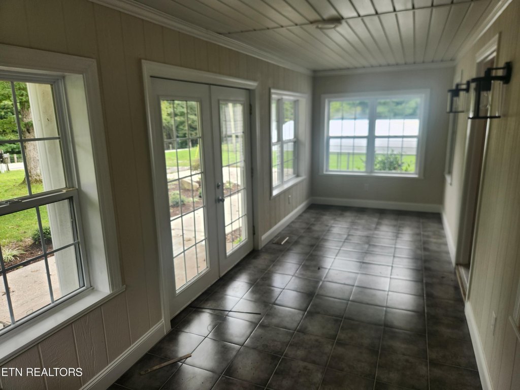 Crossville, Tennessee, 38572, United States, 3 Bedrooms Bedrooms, ,2.5 BathroomsBathrooms,Residential,Forsale,1952853