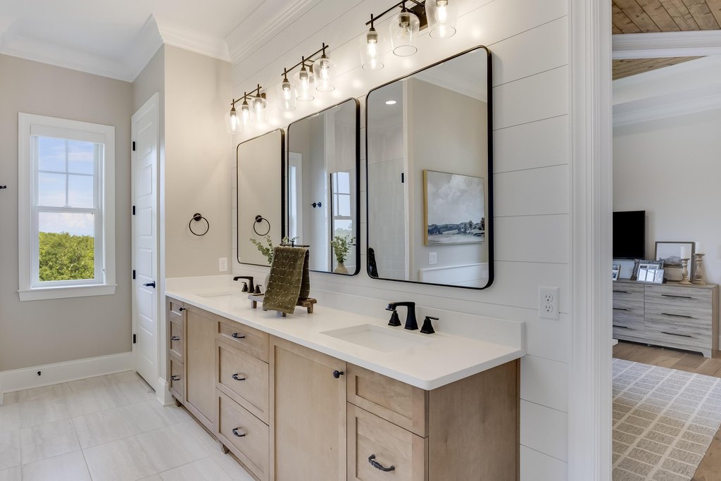 Ooltewah, Tennessee, 37363, United States, 5 Bedrooms Bedrooms, ,4.5 BathroomsBathrooms,Residential,Forsale,2009604