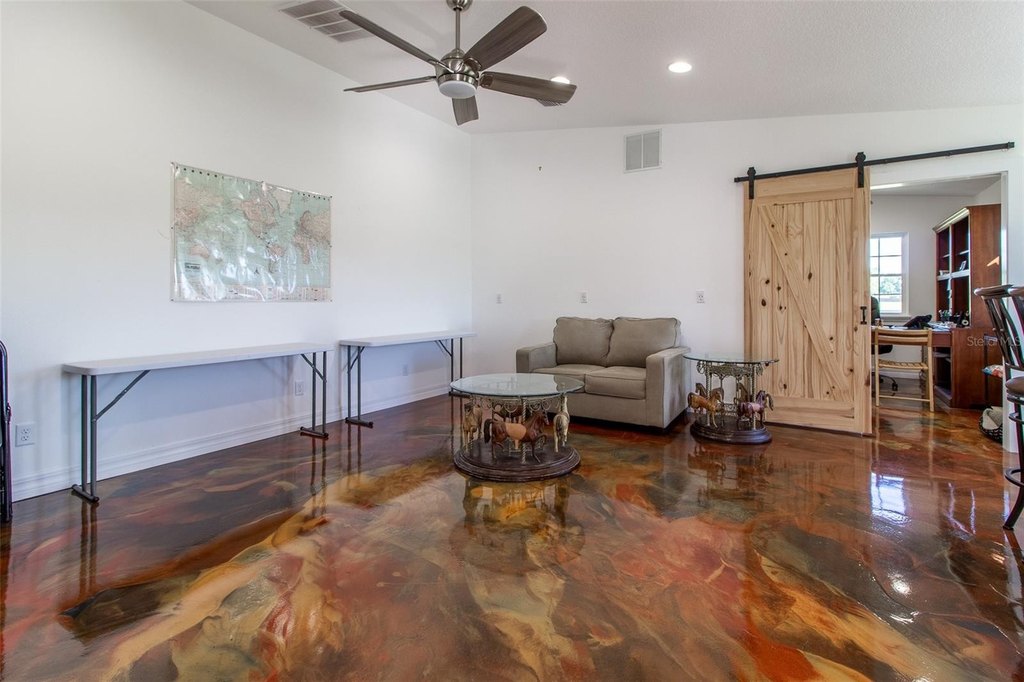 DUNNELLON, Florida, 34431, United States, 5 Bedrooms Bedrooms, ,2.5 BathroomsBathrooms,Residential,Forsale,2009539