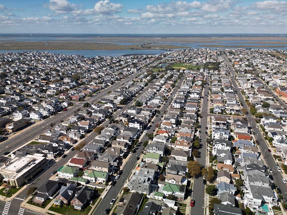 Margate, New Jersey, 08402, United States, 4 Bedrooms Bedrooms, ,5 BathroomsBathrooms,Residential,Forsale,1994160