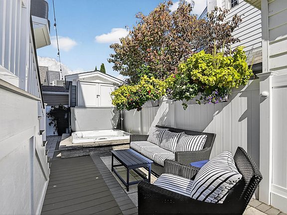 Margate, New Jersey, 08402, United States, 4 Bedrooms Bedrooms, ,5 BathroomsBathrooms,Residential,Forsale,1994160