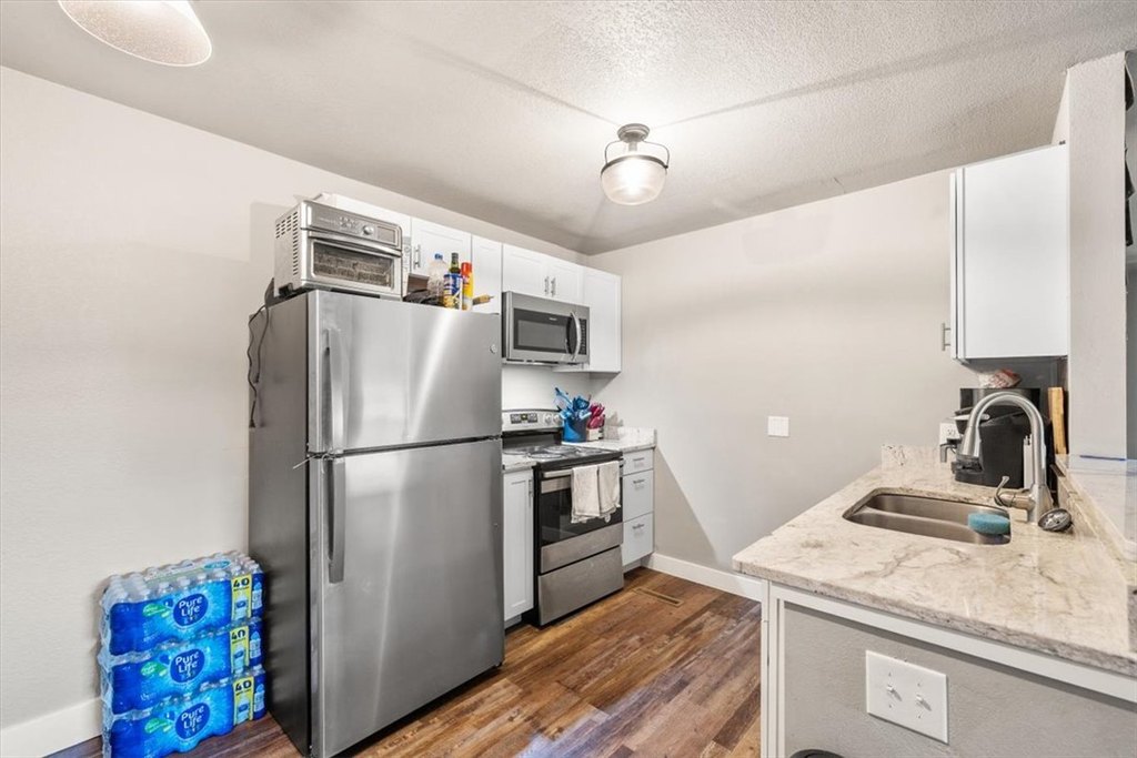 Billings, Montana, 59105, United States, 6 Bedrooms Bedrooms, ,4 BathroomsBathrooms,Residential,Forsale,2004458