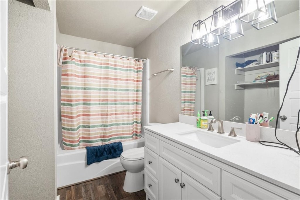 Billings, Montana, 59105, United States, 6 Bedrooms Bedrooms, ,4 BathroomsBathrooms,Residential,Forsale,2004458