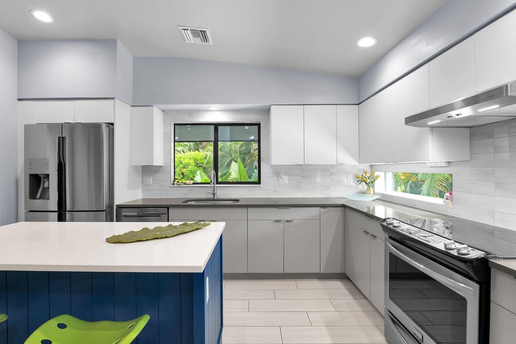 Marco Island, Florida, 34145, United States, 2 Bedrooms Bedrooms, ,2.5 BathroomsBathrooms,Residential,Forsale,2004762