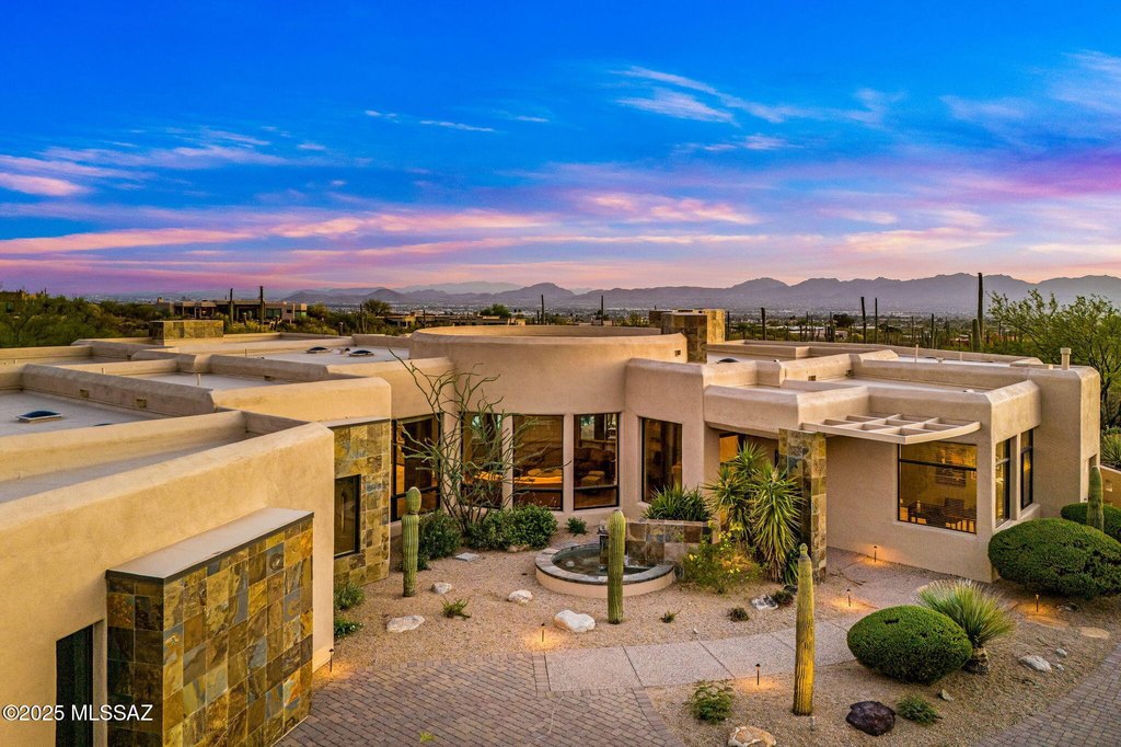 Tucson, Arizona, 85718, United States, 5 Bedrooms Bedrooms, ,5.5 BathroomsBathrooms,Residential,Forsale,2004423