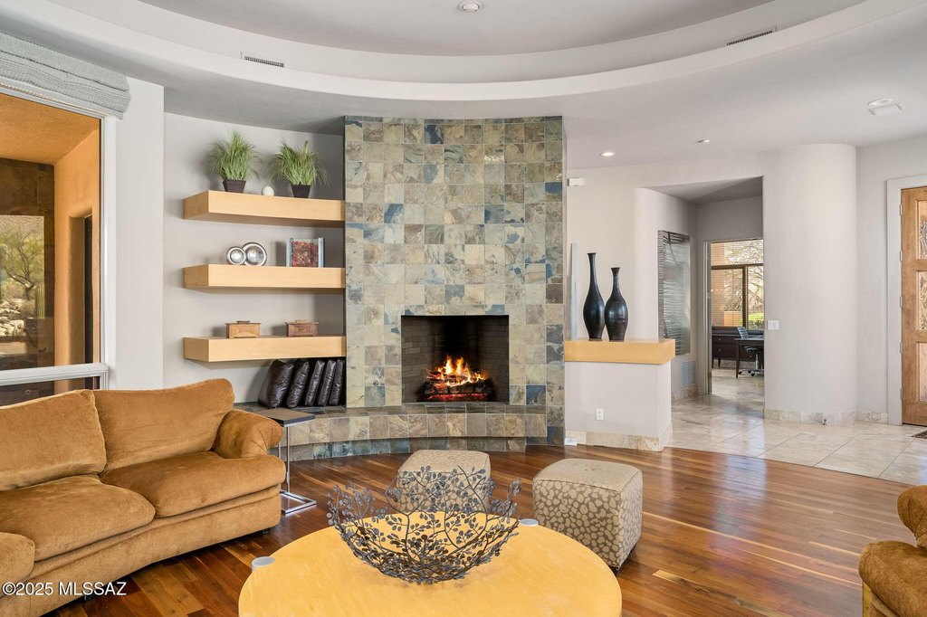 Tucson, Arizona, 85718, United States, 5 Bedrooms Bedrooms, ,5.5 BathroomsBathrooms,Residential,Forsale,2004423